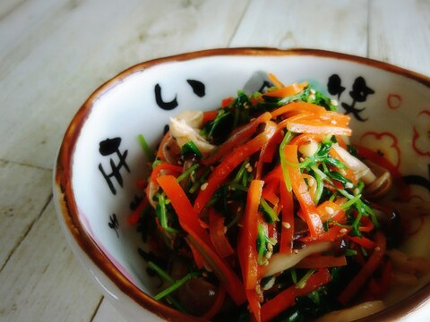 豆苗としめじの中華和え